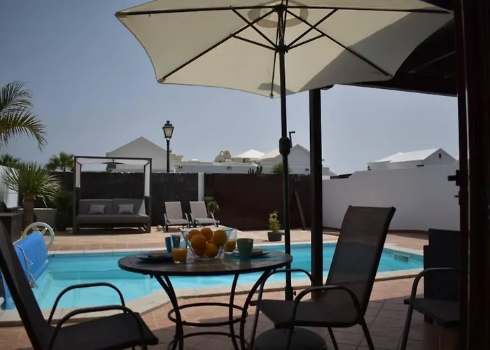 Manuel -lanzarote * Playa Blanca